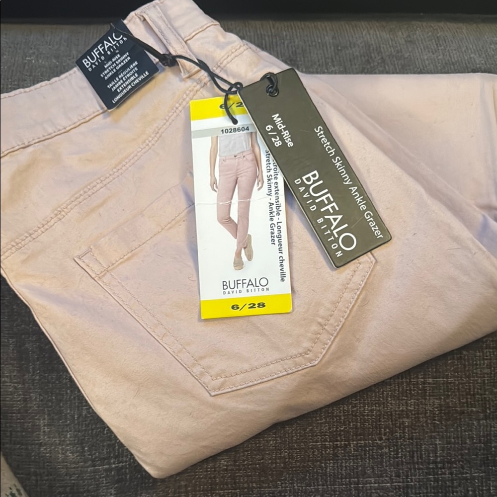 Buffalo David Bitton Women's Pink Jeans-BNWT!